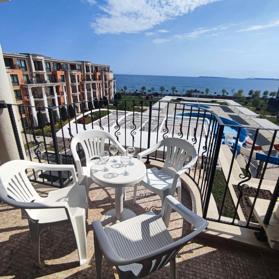 Premier Fort Beach - Premium Apartments Свети-Влас Экстерьер фото