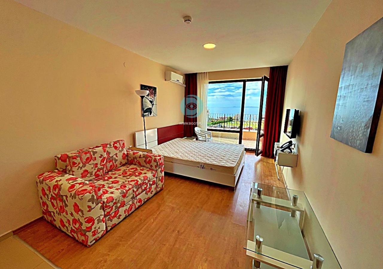 Premier Fort Beach - Premium Apartments Свети-Влас Экстерьер фото